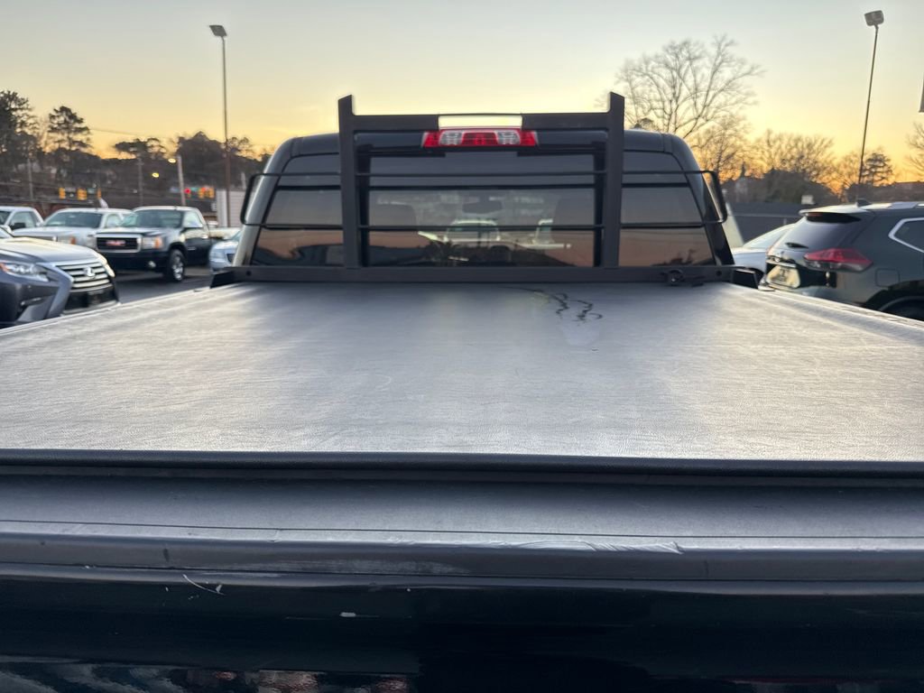 Used 2017 GMC Sierra 1500 SLE w/ SLE Value Package image 19