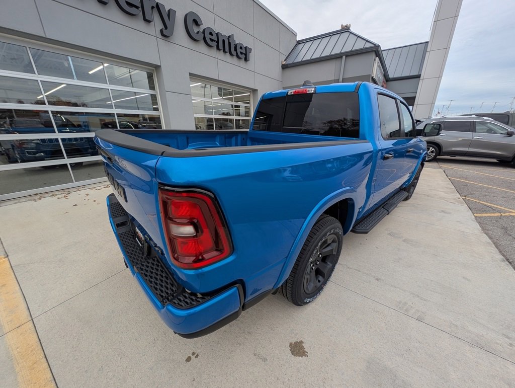 New 2026 RAM 1500 4x4 Crew Cab image 5