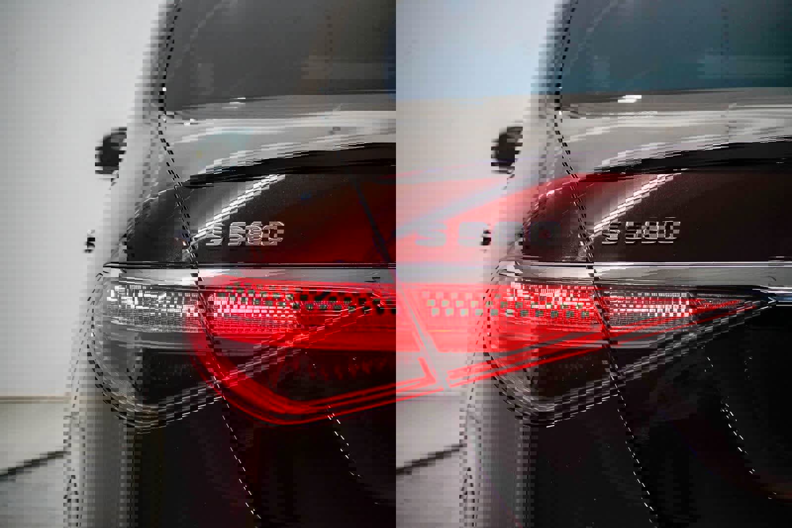 Used 2021 Mercedes-Benz S 580 4MATIC Sedan image 9