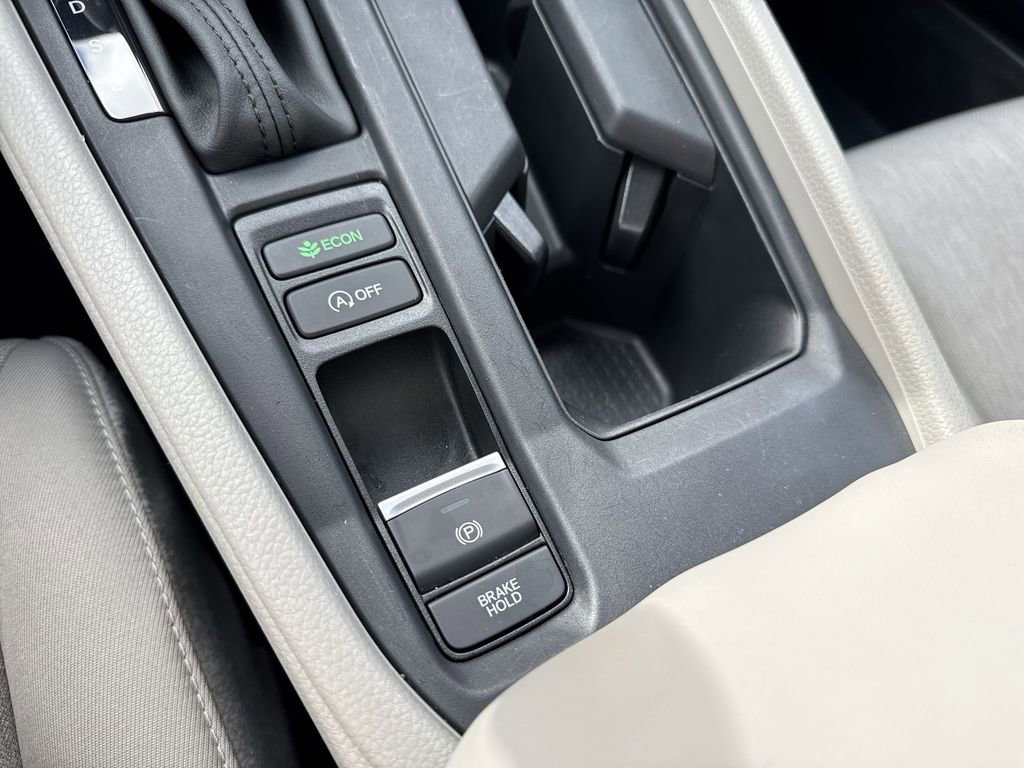 Used 2024 Honda Accord EX image 52