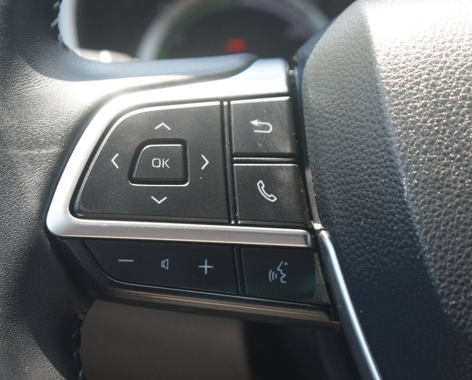 Certified 2026 Toyota Highlander XLE AWD/4WD image 10