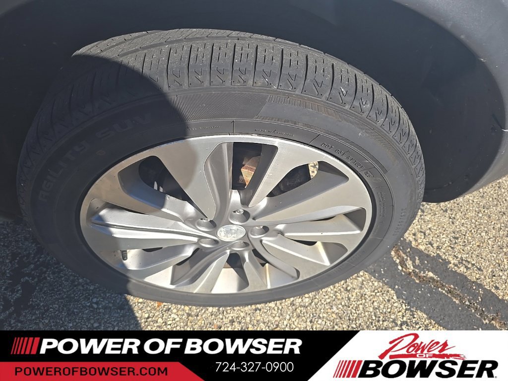 Used 2020 Buick Encore Preferred AWD/4WD image 7