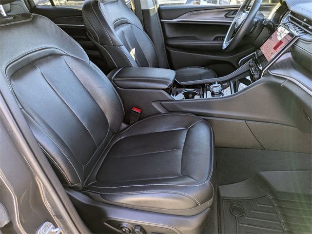 Certified 2021 Jeep Grand Cherokee L Limited w/ Trailer Tow Group (B) image 30