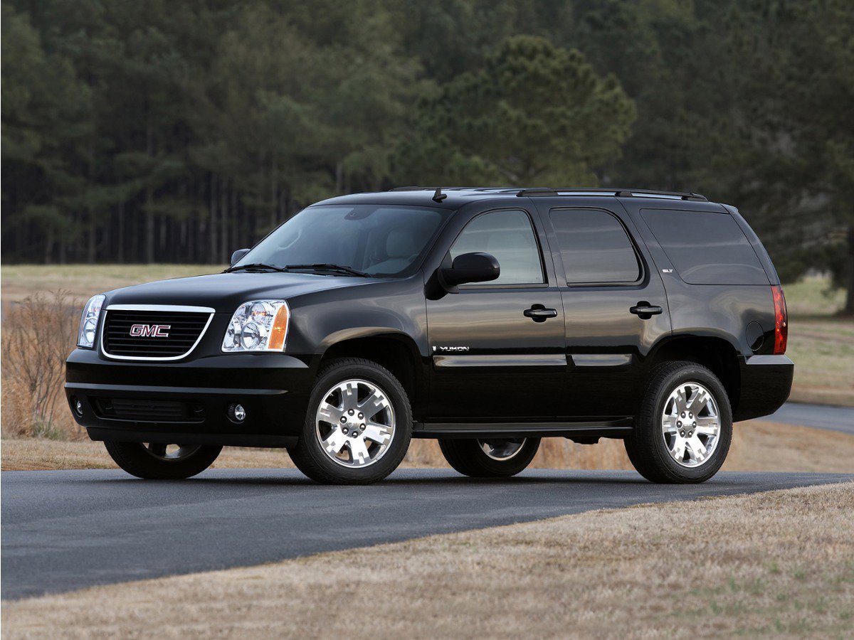 Used 2013 GMC Yukon SLE w/ Convenience Package RWD image 1