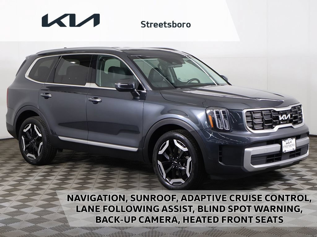 Used 2024 Kia Telluride S w/ S Sunroof Package
