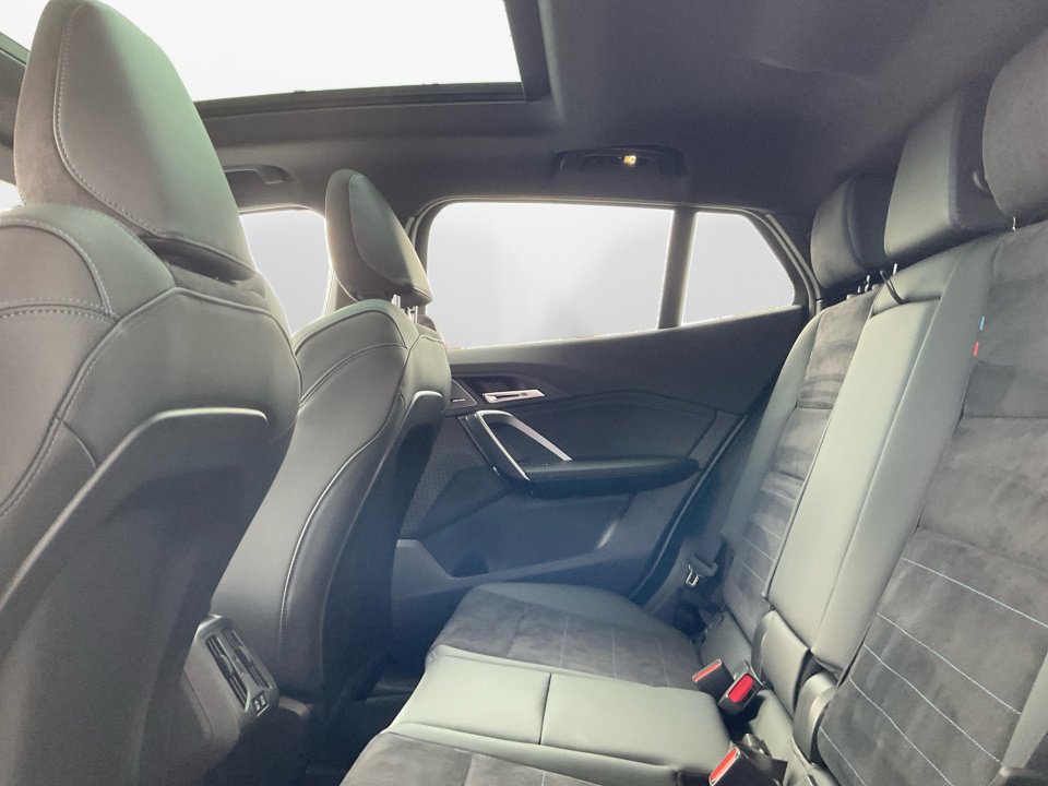 New 2026 BMW X2 xDrive28i w/ Technology Package image 13