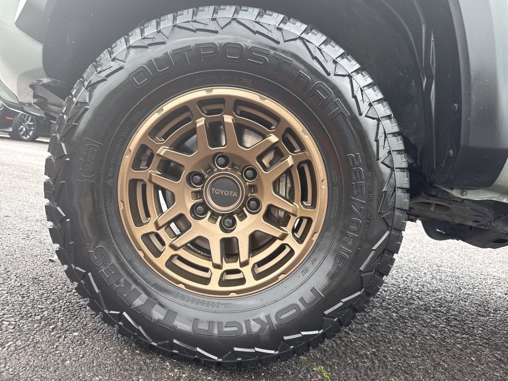 Used 2023 Toyota Tacoma 4x4 Double Cab w/ Trail Edition image 10