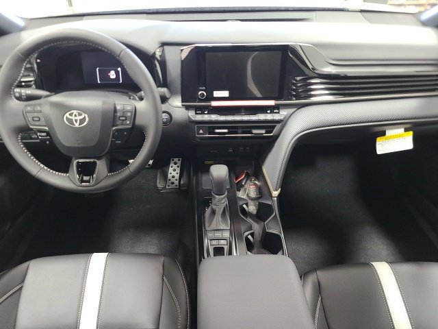 New 2027 Toyota Camry SE w/ Convenience Package FWD image 23