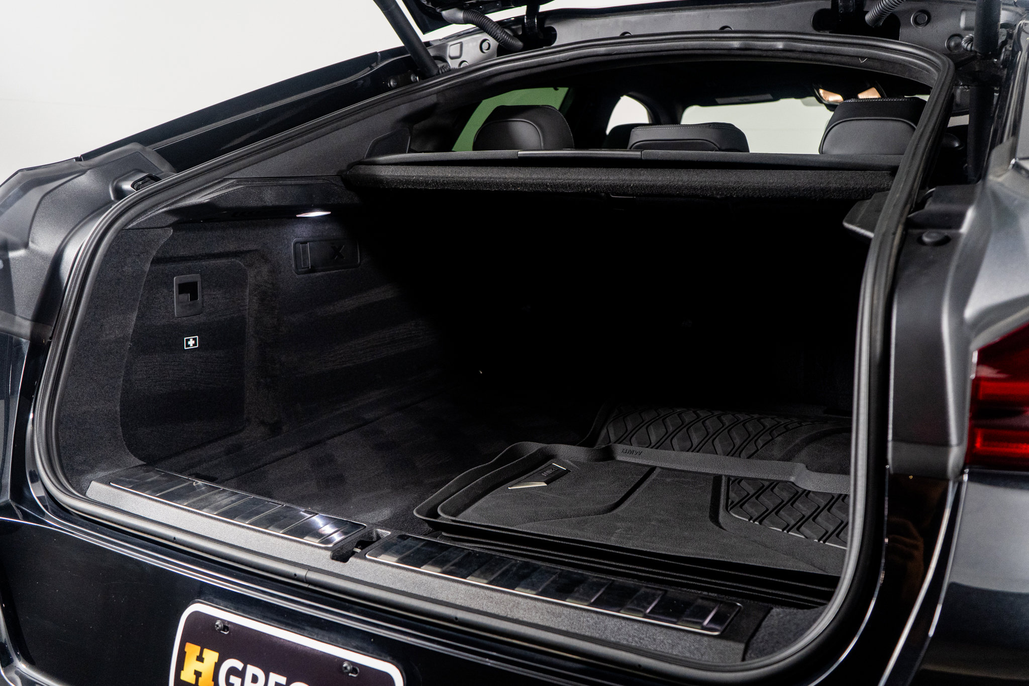 Used 2025 BMW X6 M Competition image 58