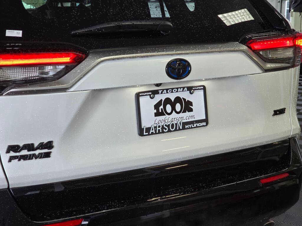 Used 2024 Toyota RAV4 XSE w/ Weather Package image 13