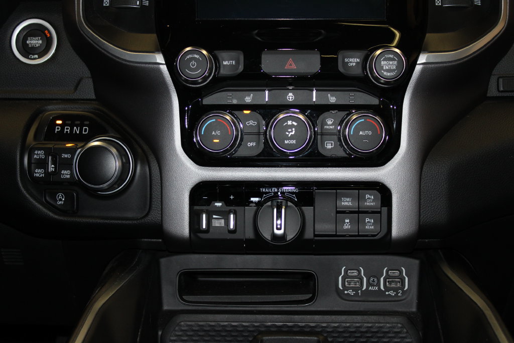 Used 2022 RAM 1500 Big Horn AWD/4WD image 23