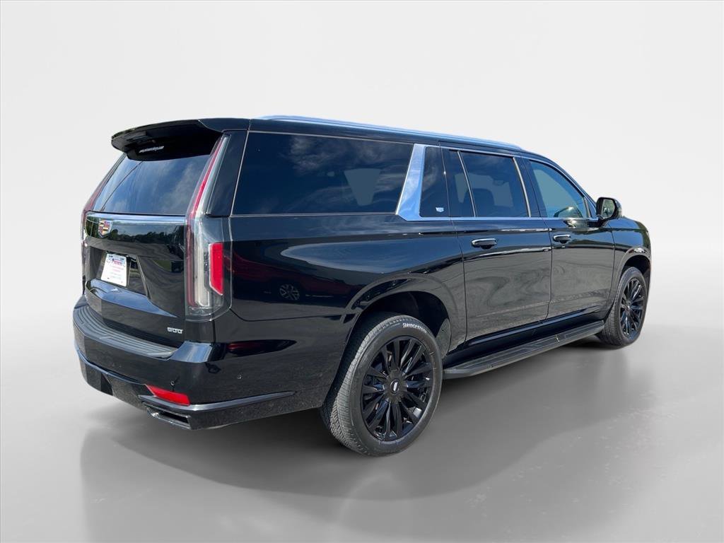 Used 2023 Cadillac Escalade ESV Premium Luxury AWD/4WD image 5