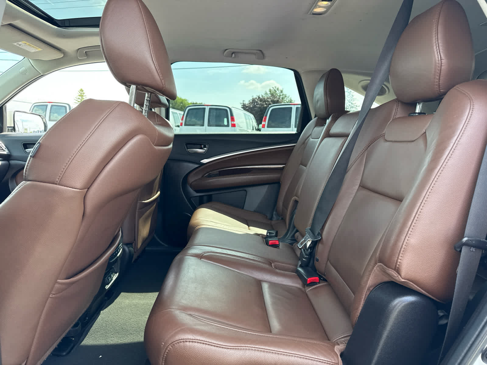 Used 2018 Acura MDX w/ Technology Package AWD/4WD image 22