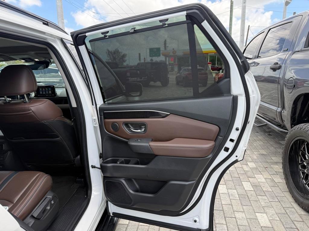 Used 2023 Honda Pilot Elite image 36