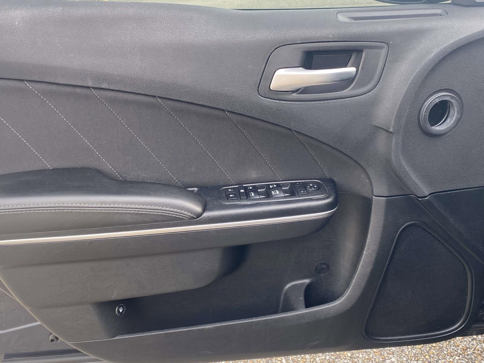 Used 2018 Dodge Charger SXT Plus image 14