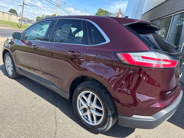 Certified 2024 Ford Edge SEL w/ Convenience Package AWD/4WD image 8