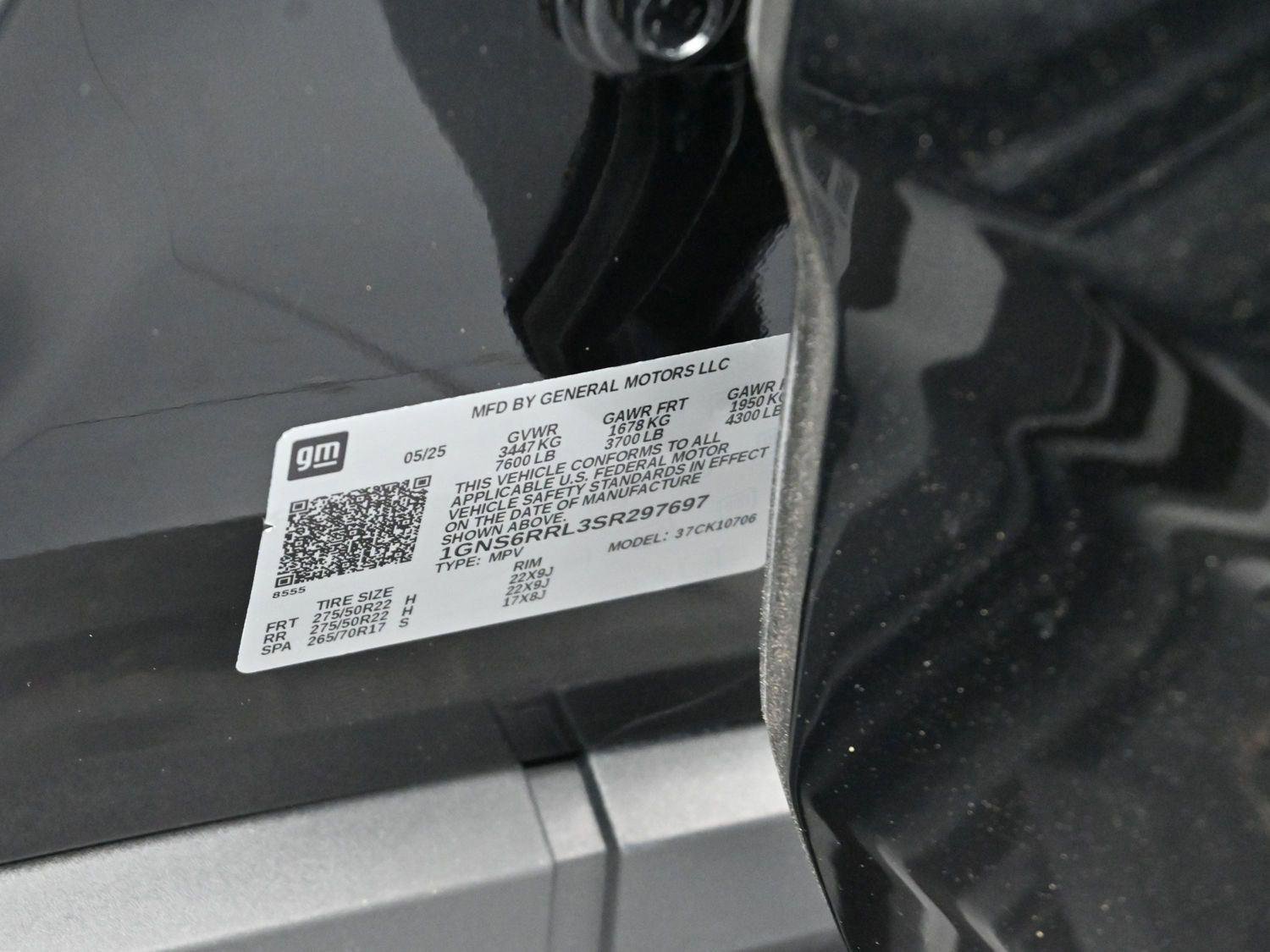 Used 2025 Chevrolet Tahoe RST w/ Advanced Technology Package image 45