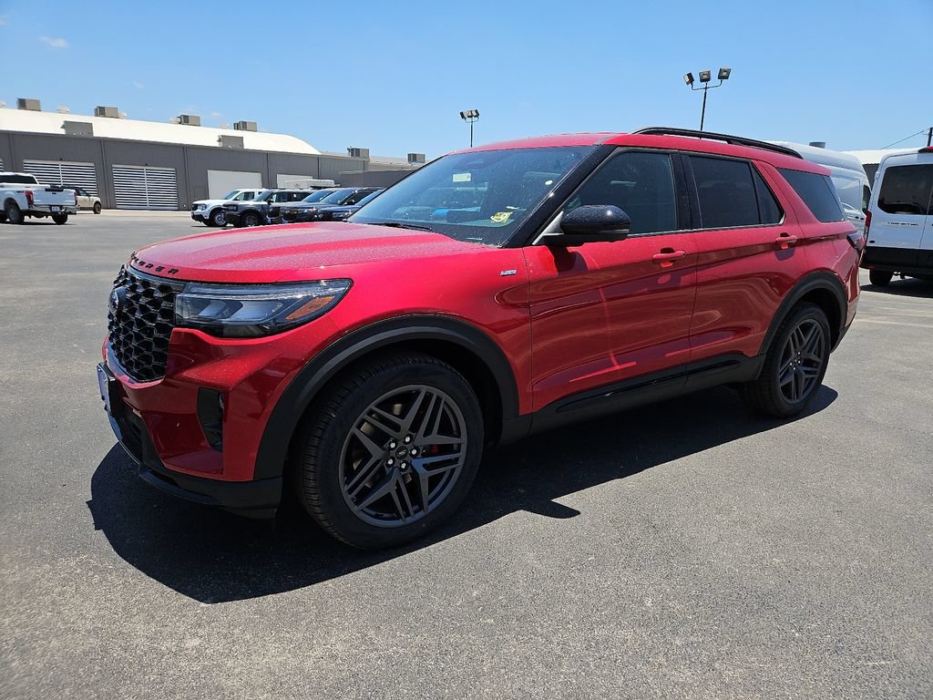 New 2026 Ford Explorer ST-Line w/ ST-Line Street Pack RWD image 5