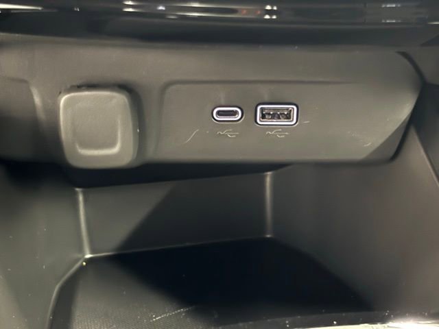 New 2026 Chevrolet Trax RS w/ Driver Confidence Package image 25