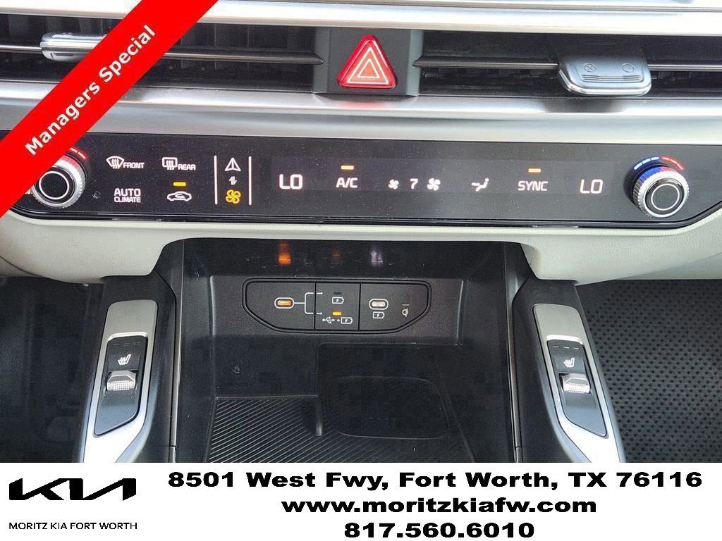 New 2025 Kia Sorento S AWD/4WD image 14