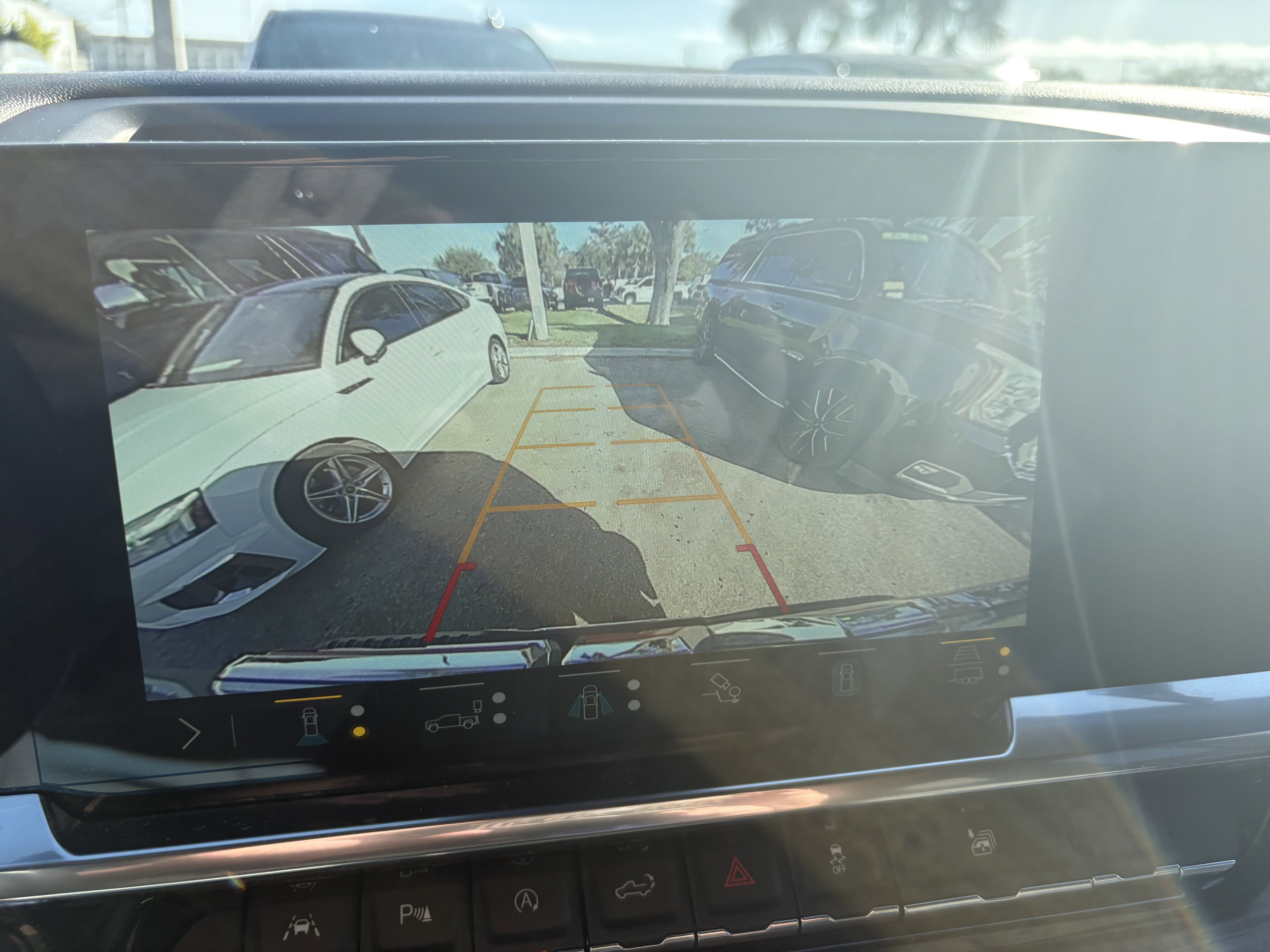 Used 2023 GMC Sierra 1500 SLT w/ SLT Premium Plus Package image 11