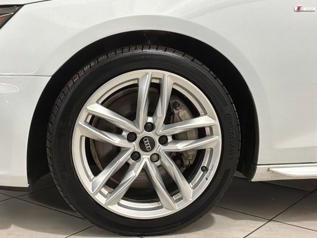 Used 2023 Audi A4 2.0T Premium w/ Convenience Package AWD/4WD image 16