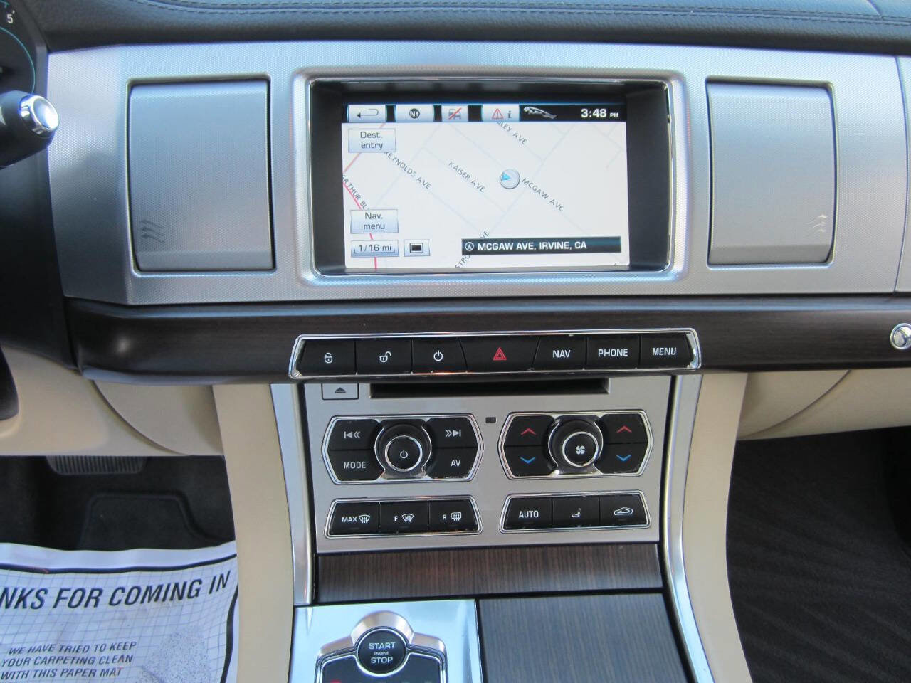 Used 2013 Jaguar XF image 27