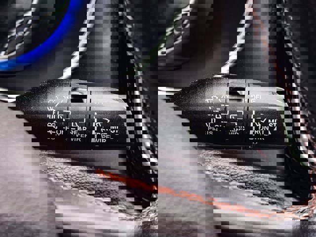 Used 2020 Chrysler Pacifica Touring-L image 27