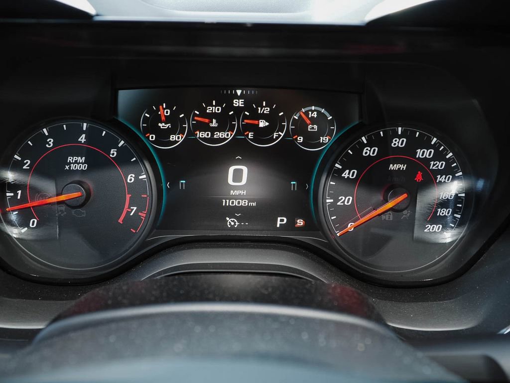 Used 2018 Chevrolet Camaro SS RWD image 11