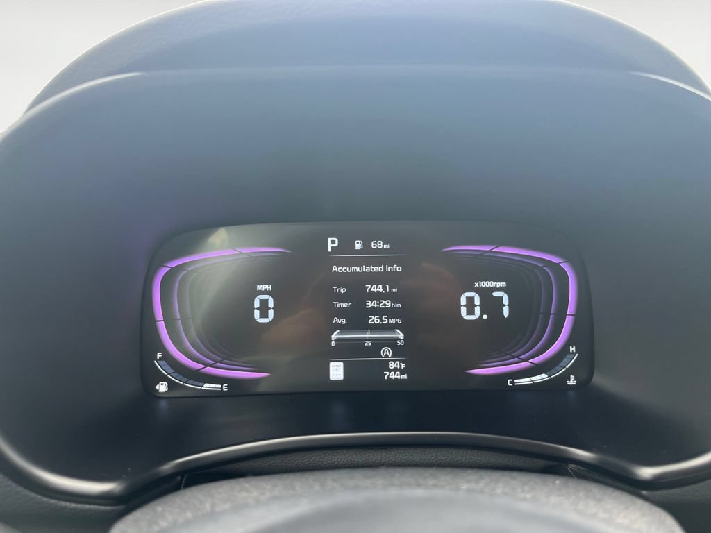 Certified 2025 Kia Soul LX FWD image 18