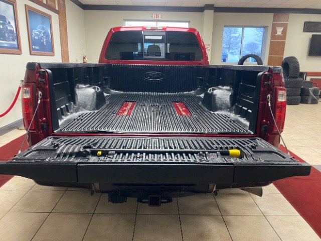 Used 2015 Ford F350 King Ranch w/ King Ranch w/Chrome Package image 8