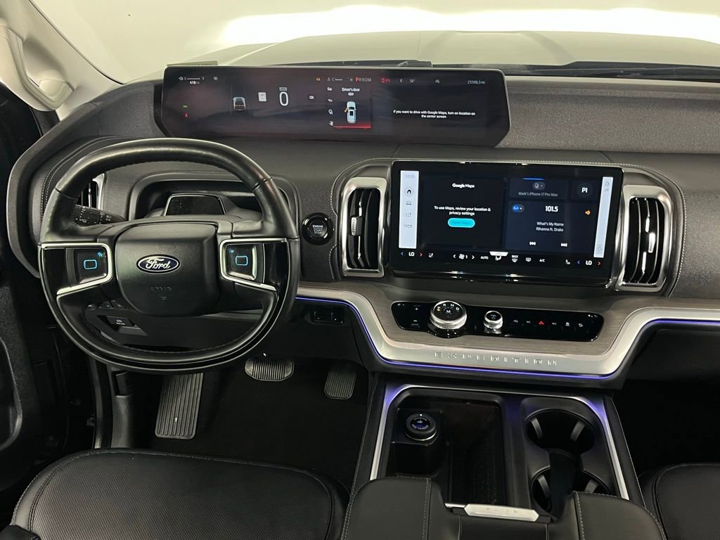 Used 2025 Ford Expedition Max Platinum image 12