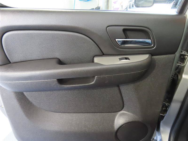 Used 2012 Chevrolet Silverado 3500 LTZ w/ LTZ Plus Package AWD/4WD image 27
