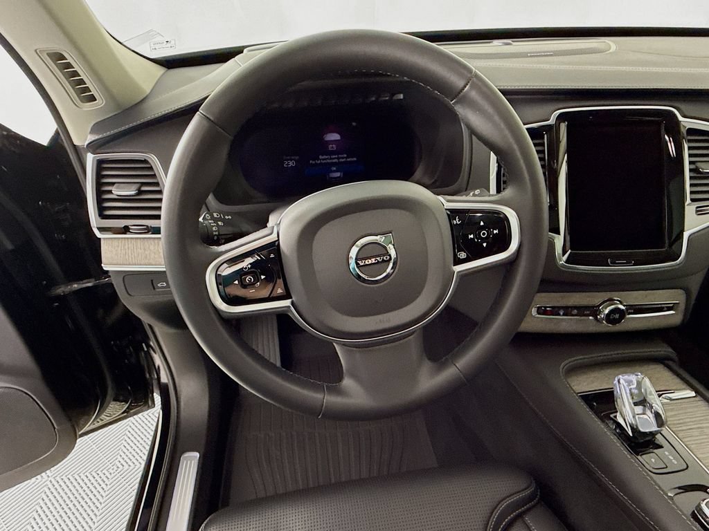 Used 2023 Volvo XC90 B6 Ultimate AWD/4WD image 12