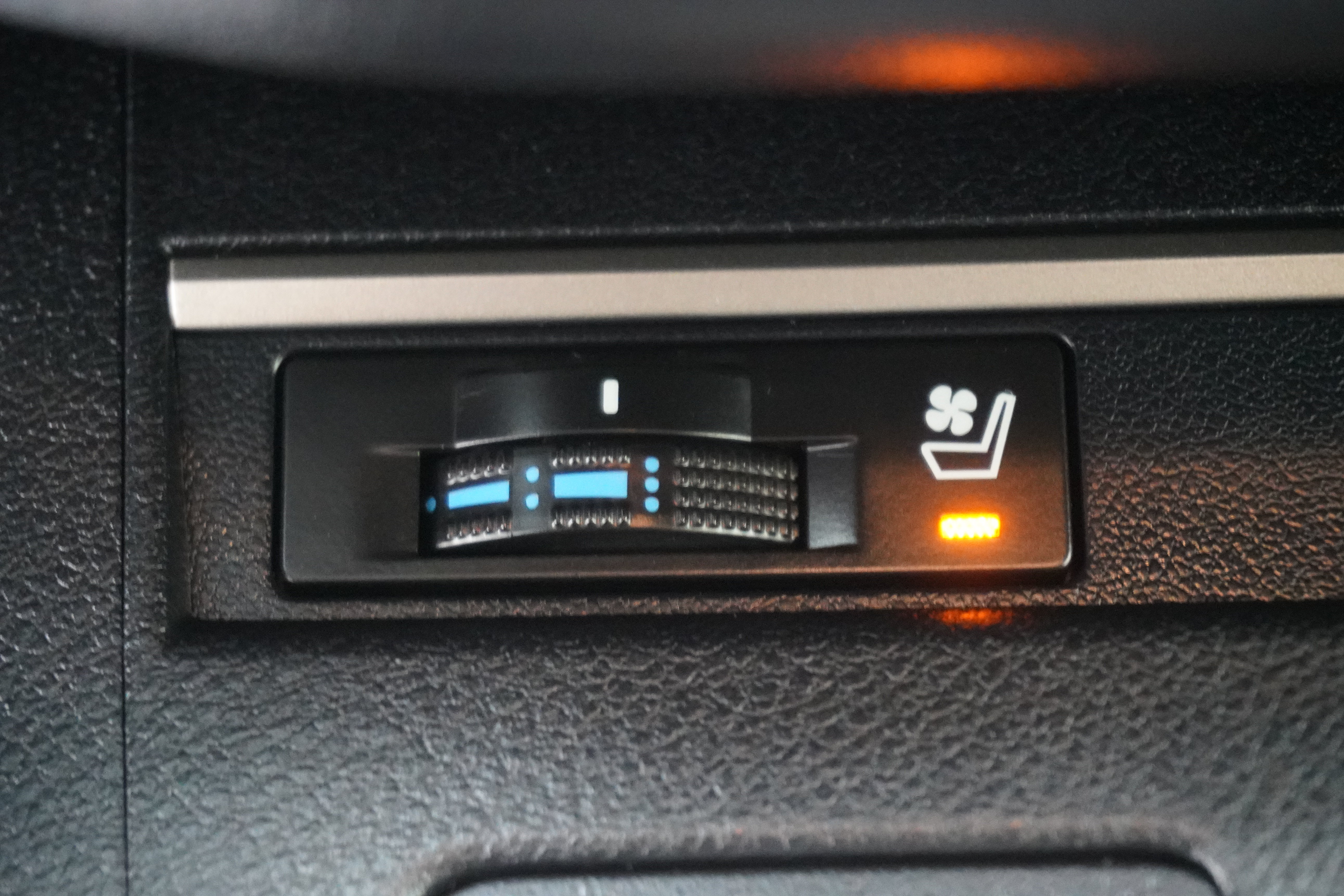Used 2015 Lexus ES 350 w/ Premium Package FWD image 21