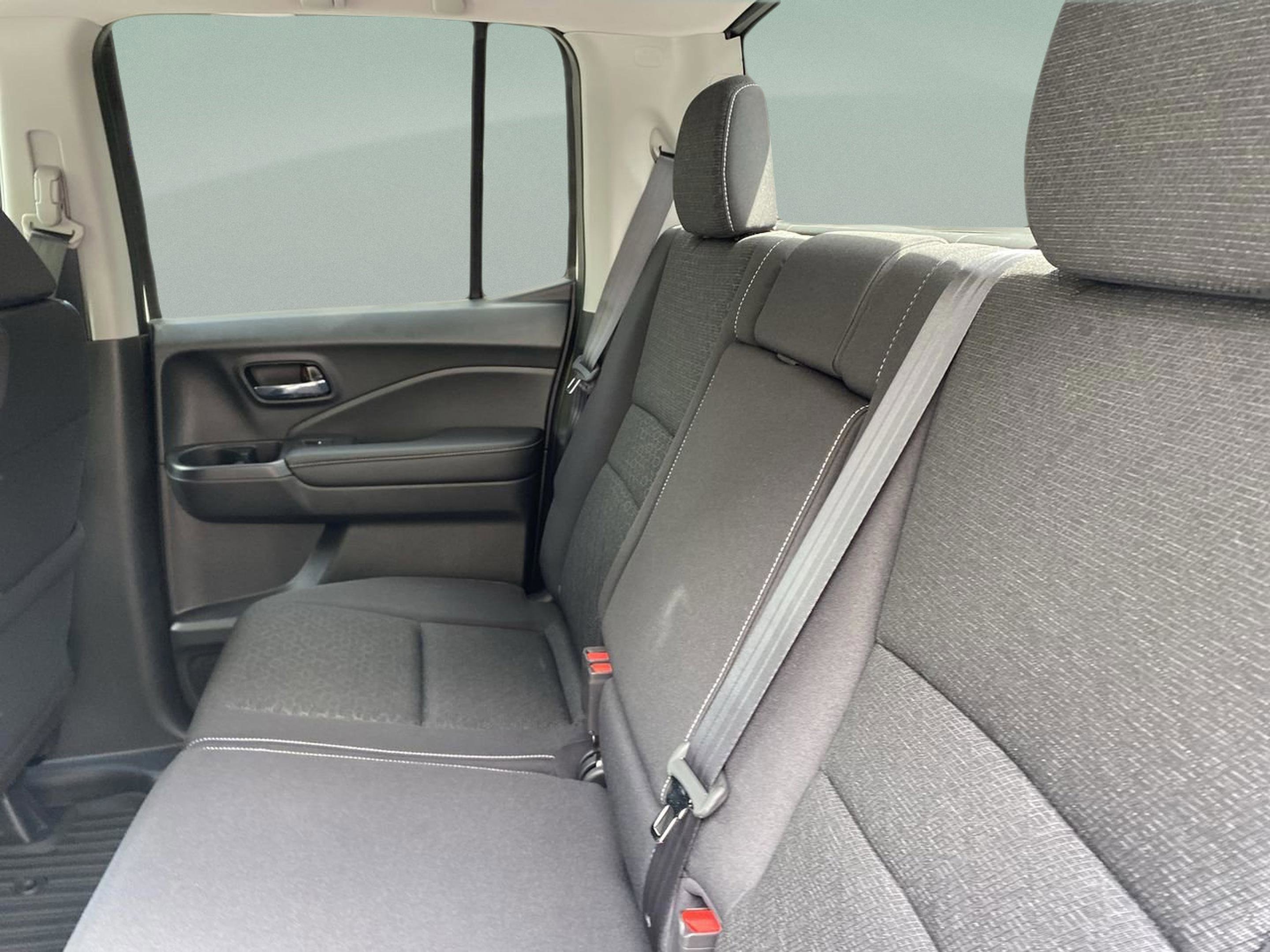 Used 2023 Honda Ridgeline Sport image 18