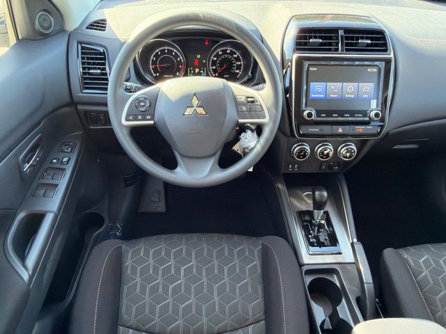 New 2027 Mitsubishi Outlander Sport ES FWD image 18