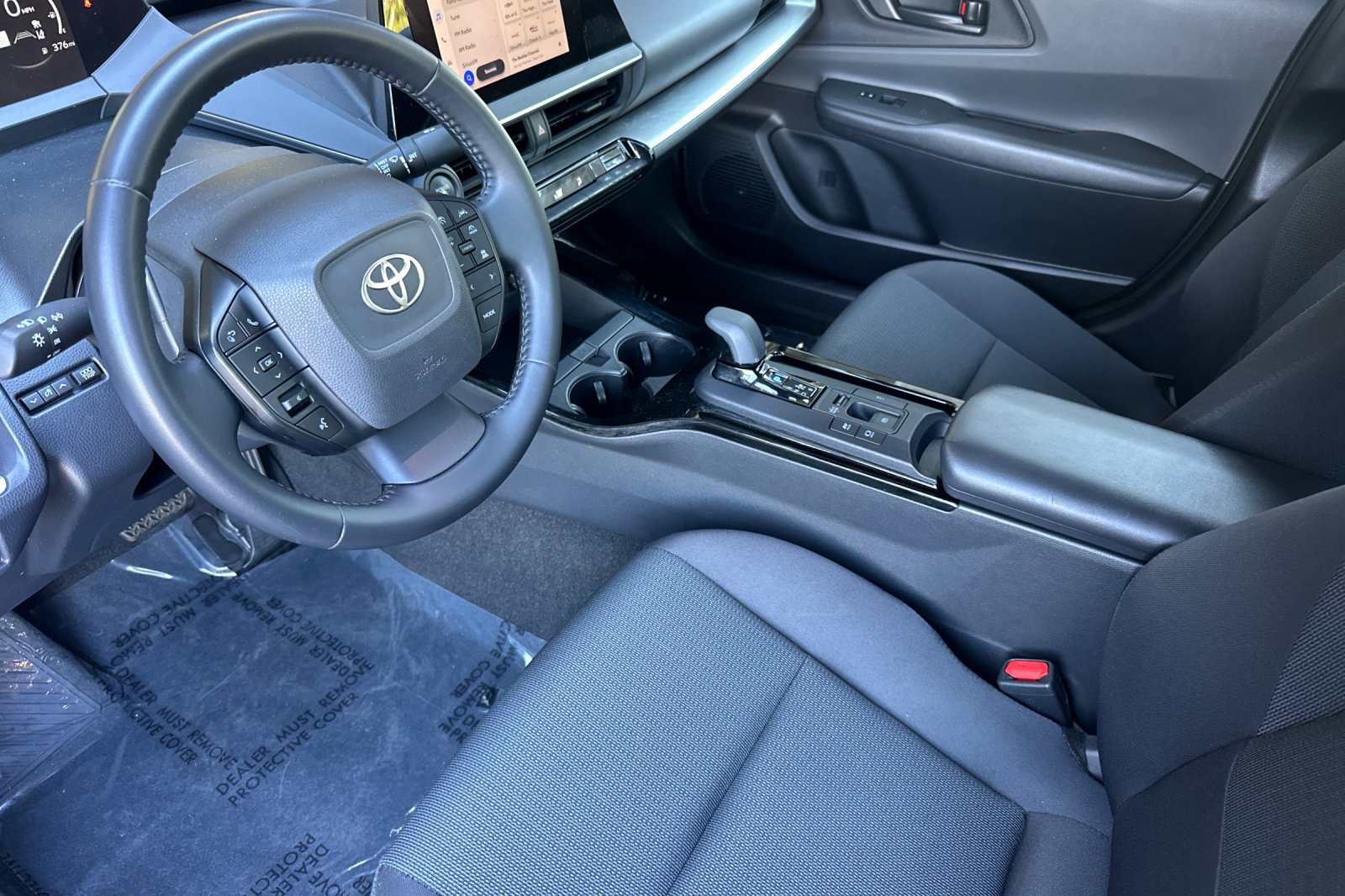 Certified 2025 Toyota Prius LE AWD/4WD image 12
