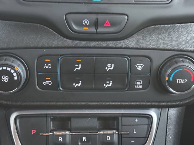 Used 2024 GMC Terrain SLE FWD image 5