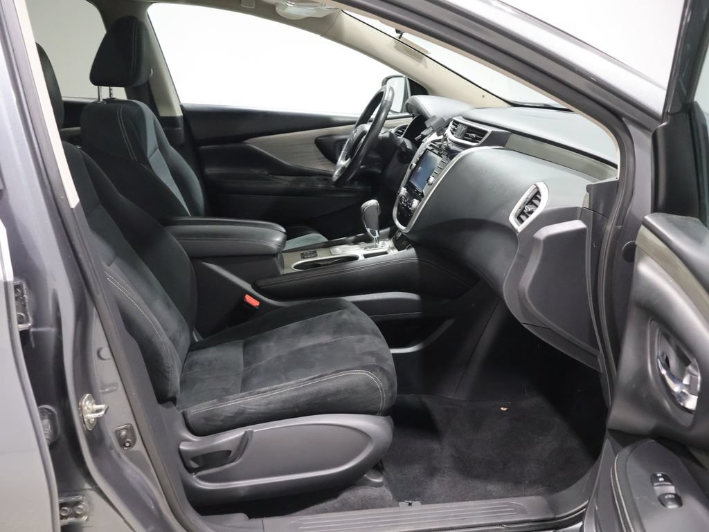Used 2018 Nissan Murano SV AWD/4WD image 22