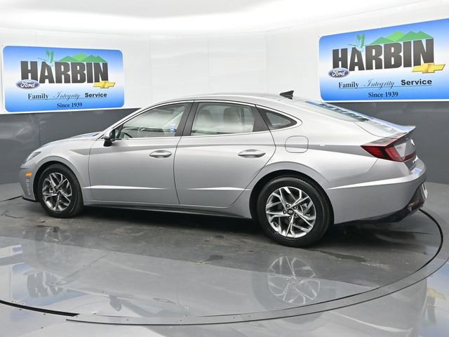 Used 2023 Hyundai Sonata SEL w/ Convenience Package FWD image 3