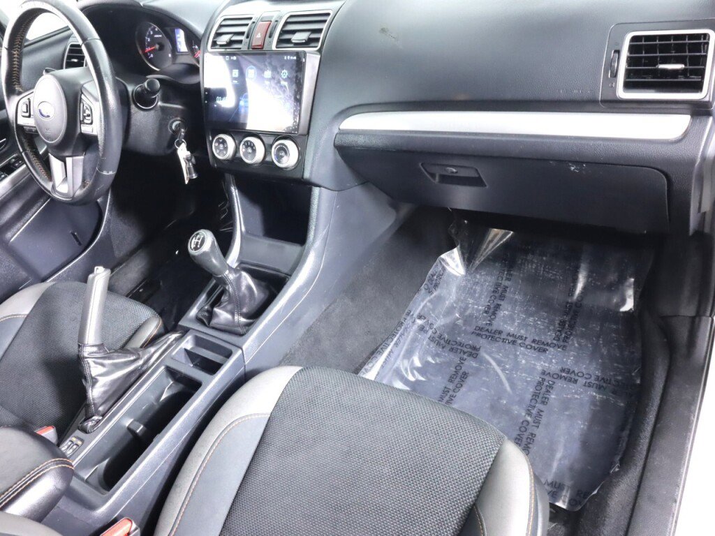 Used 2017 Subaru Crosstrek 2.0i Premium image 30