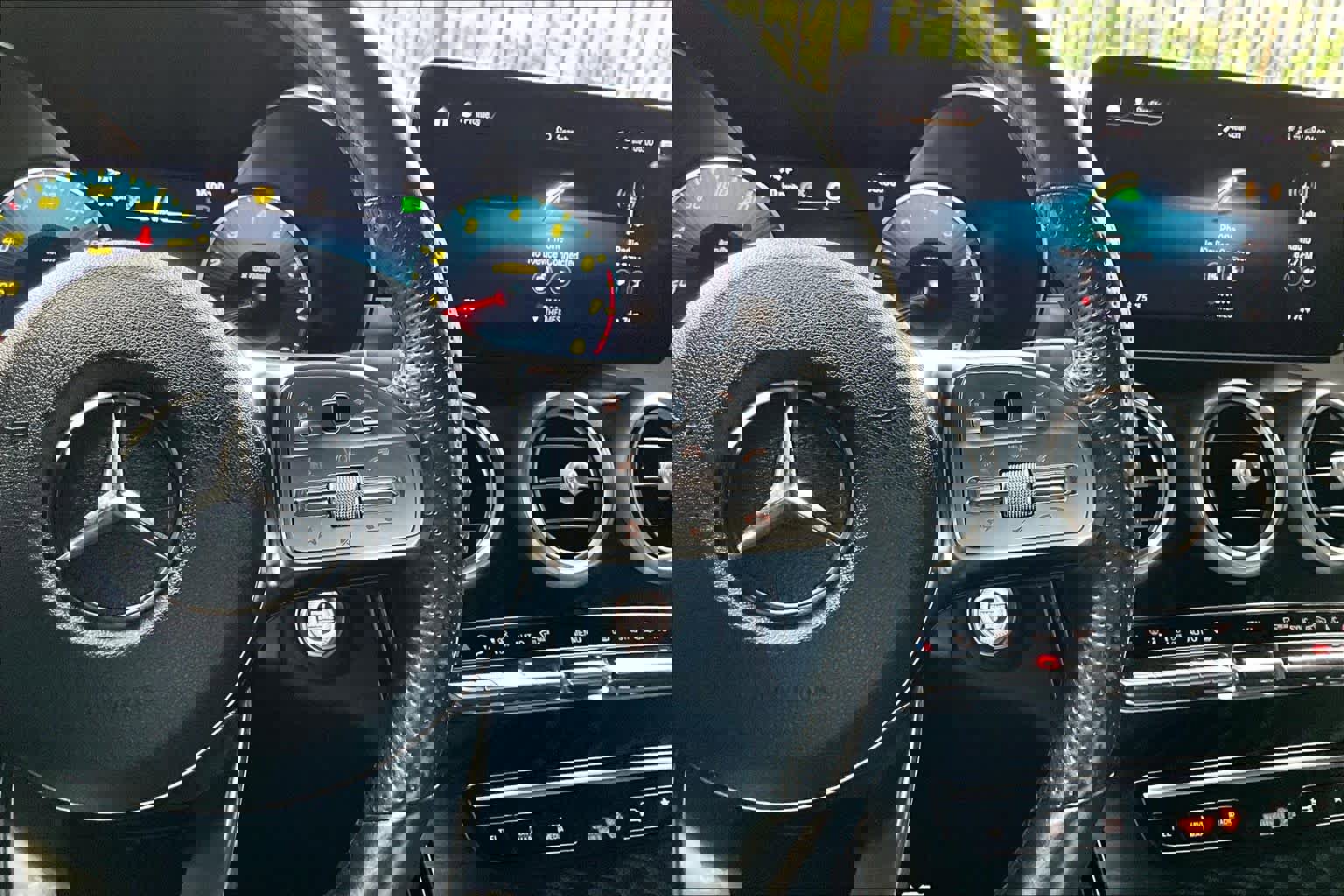 Used 2022 Mercedes-Benz GLC 300 image 24