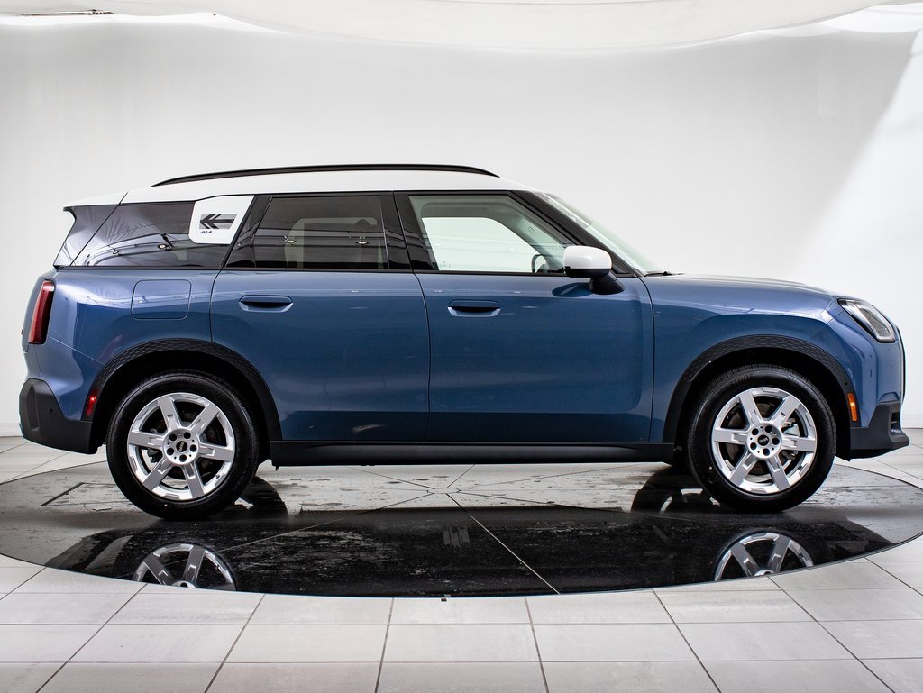 Certified 2025 MINI Cooper Countryman S image 11