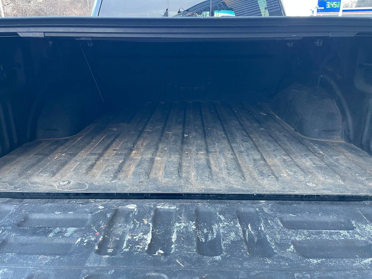 Used 2017 Ford F150 Lariat image 7