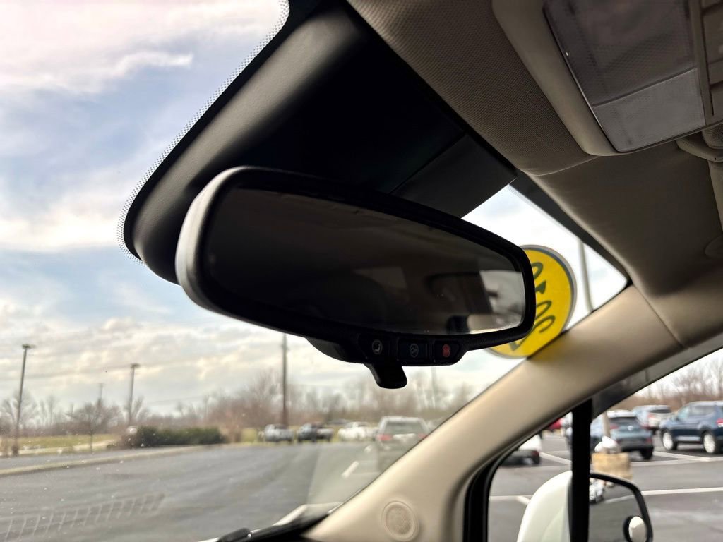 Used 2019 Buick Encore Preferred image 31