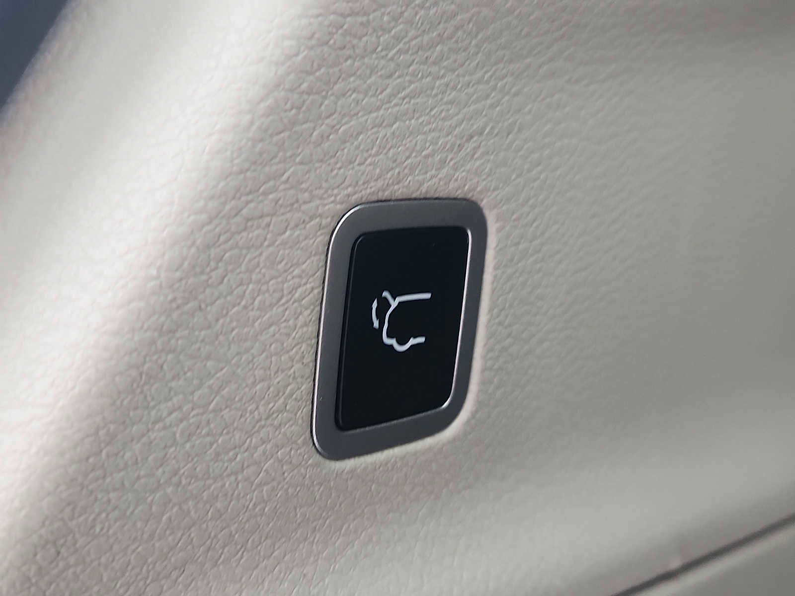 Used 2022 Chrysler Pacifica Touring-L image 27