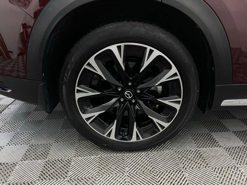 Used 2024 MAZDA CX-90 Plug-In Hybrid w/ Premium Pkg image 36