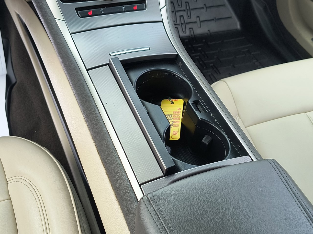 Used 2019 Lincoln MKZ Premiere image 19