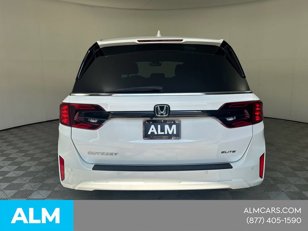 Used 2025 Honda Odyssey Elite image 8